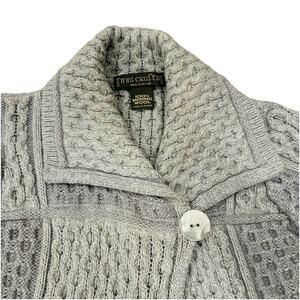 Inis Crafts Made In Ireland 100% Merino Wool Aran Knit Cardigan Grey Medium